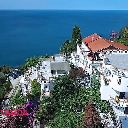 Apartments & Rooms Villa Anastasija ウルツィニ エクステリア 写真
