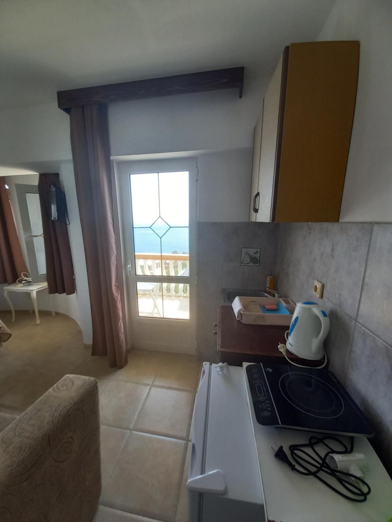 Apartments & Rooms Villa Anastasija ウルツィニ エクステリア 写真