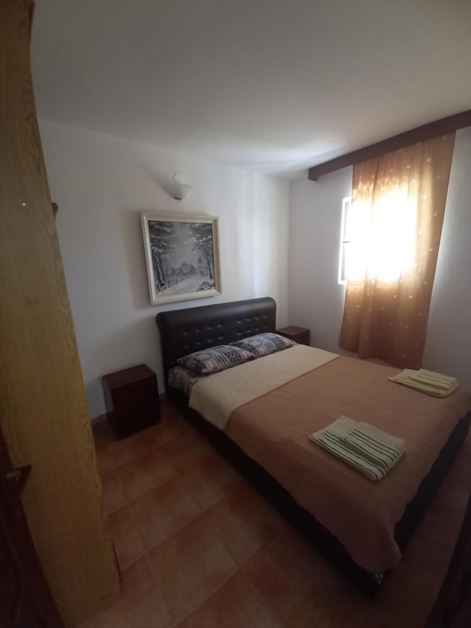 Apartments & Rooms Villa Anastasija ウルツィニ エクステリア 写真