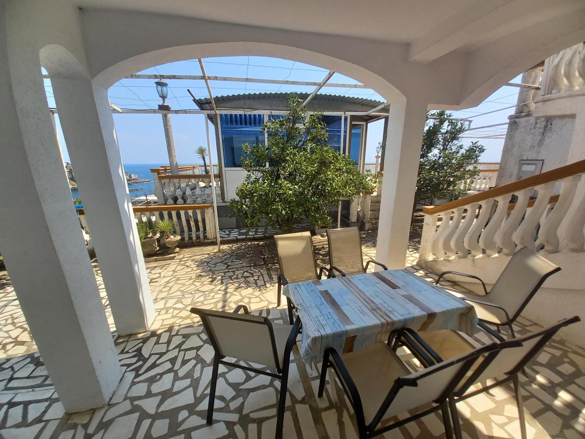 Apartments & Rooms Villa Anastasija ウルツィニ エクステリア 写真
