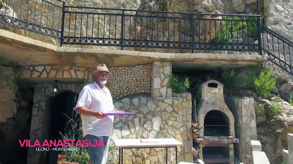 Apartments & Rooms Villa Anastasija ウルツィニ エクステリア 写真