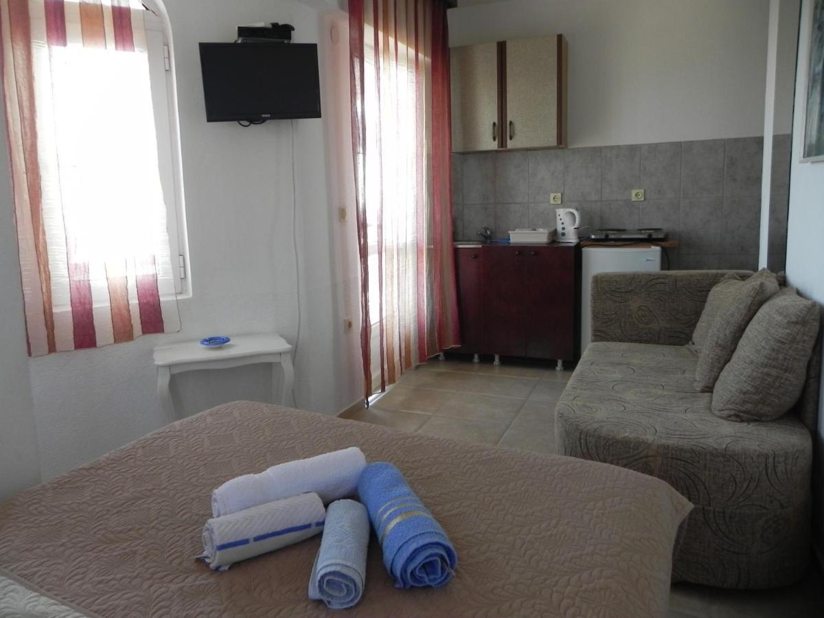 Apartments & Rooms Villa Anastasija ウルツィニ エクステリア 写真